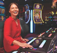 Serunya bermain live casino dengan dealer langsung di bosswin77, akses langsung dari perangkat mobile Anda